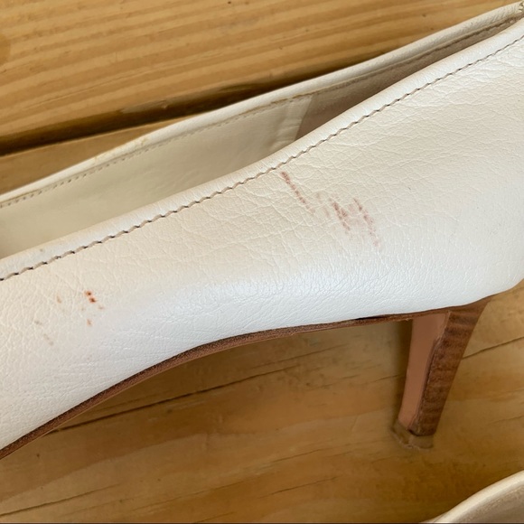 Miu Miu by Prada White Navy Blue Stripe Ribbon Heels Shoes Italy 38.5 Leather - Picture 3 of 14